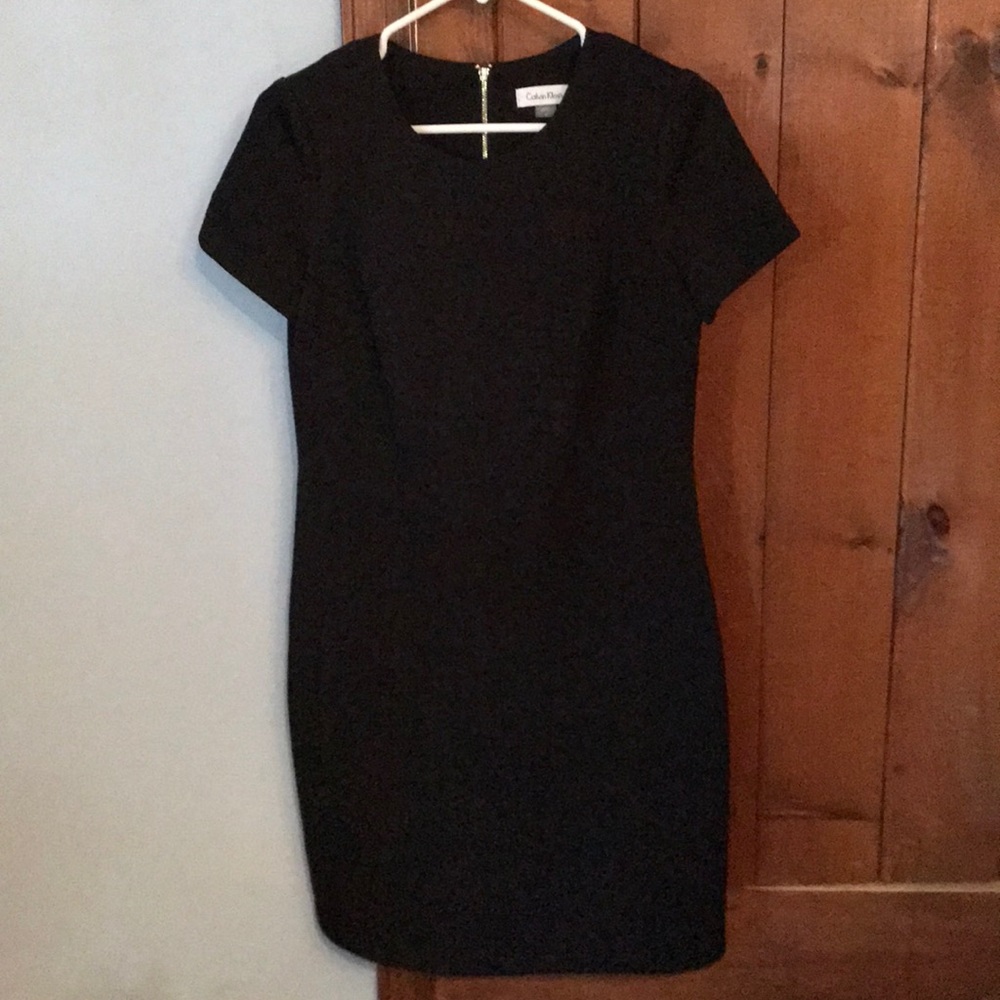Calvin Klein blk rose imbedded dress zip back sz 4
